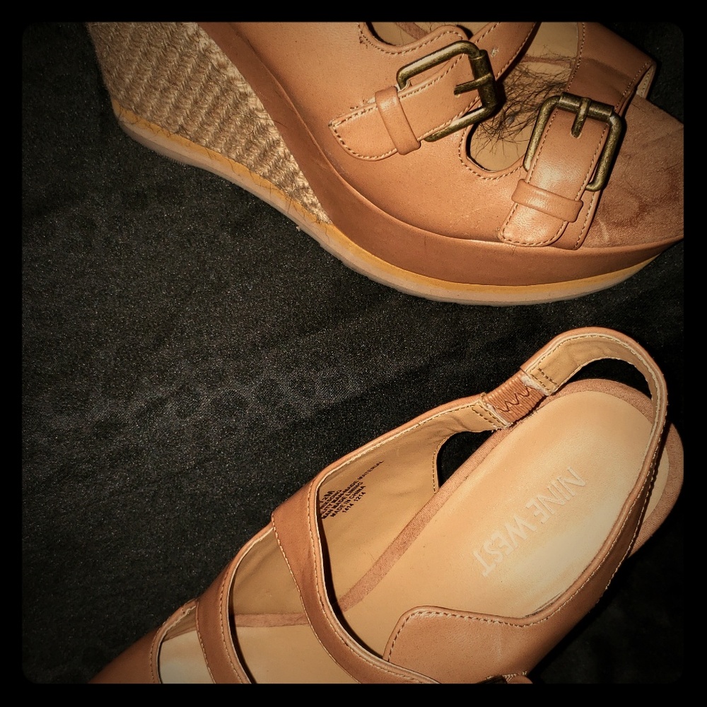 Ladies shoes